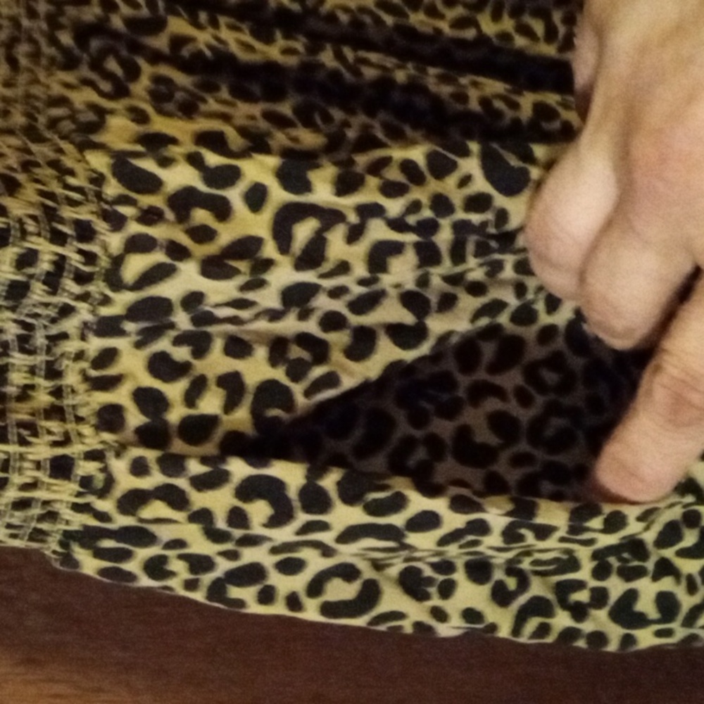 Old Navy Animal Print Midi Dress - Picture 5 of 5